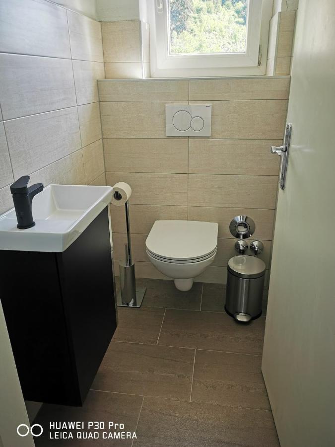 Appartement Panoramablick Exklusiv à Villach Extérieur photo